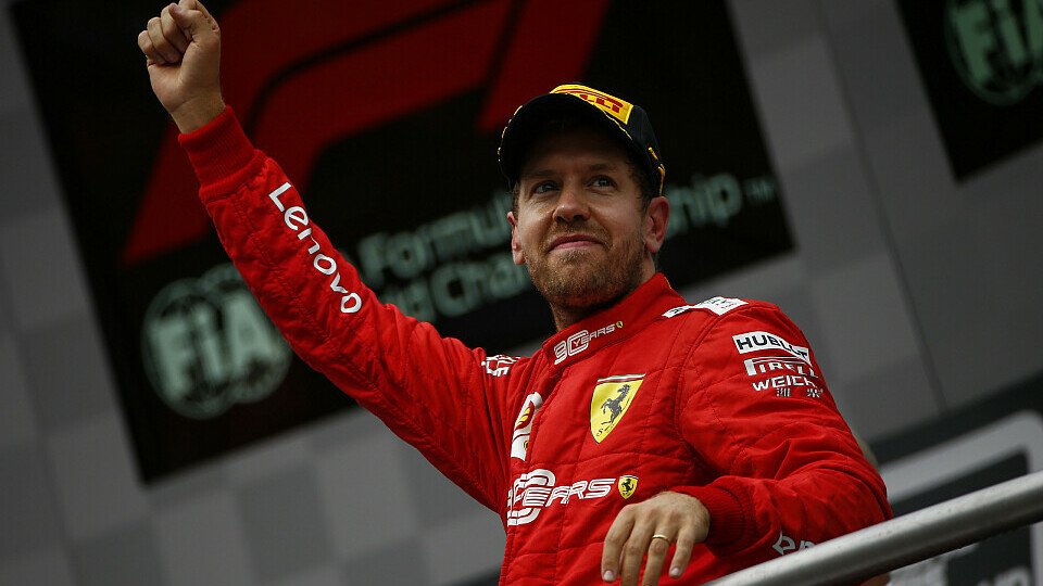 Sebaistian Vettels Welt ist 24 Stunden nach dem Quali-Drama wieder in Ordnung, Foto: LAT Images
