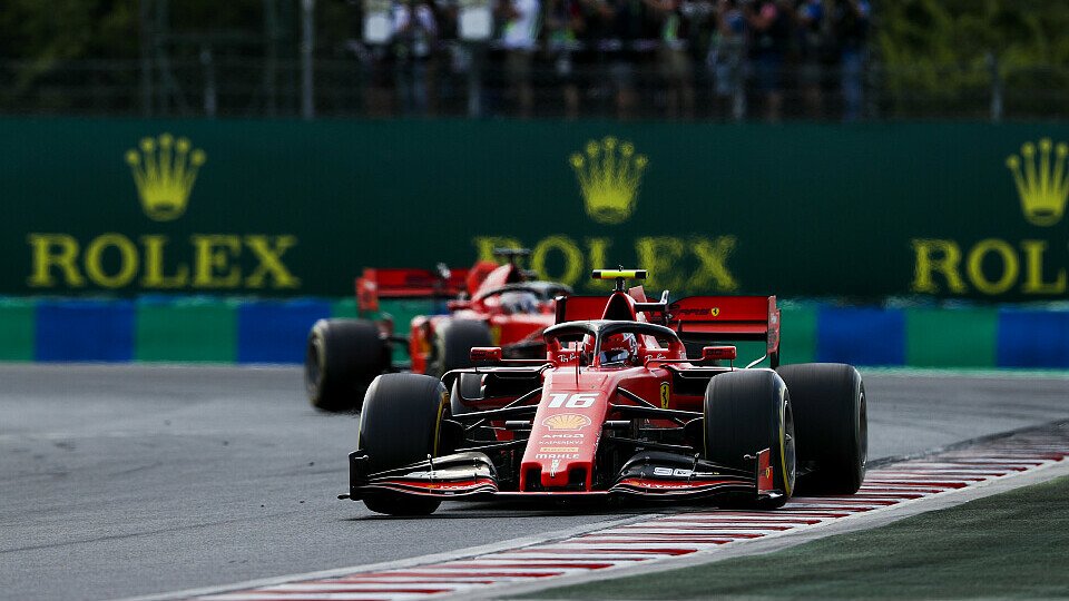 Charles Leclerc verlor in der vorletzten Rennrunde Platz drei an Vettel, Foto: LAT Images