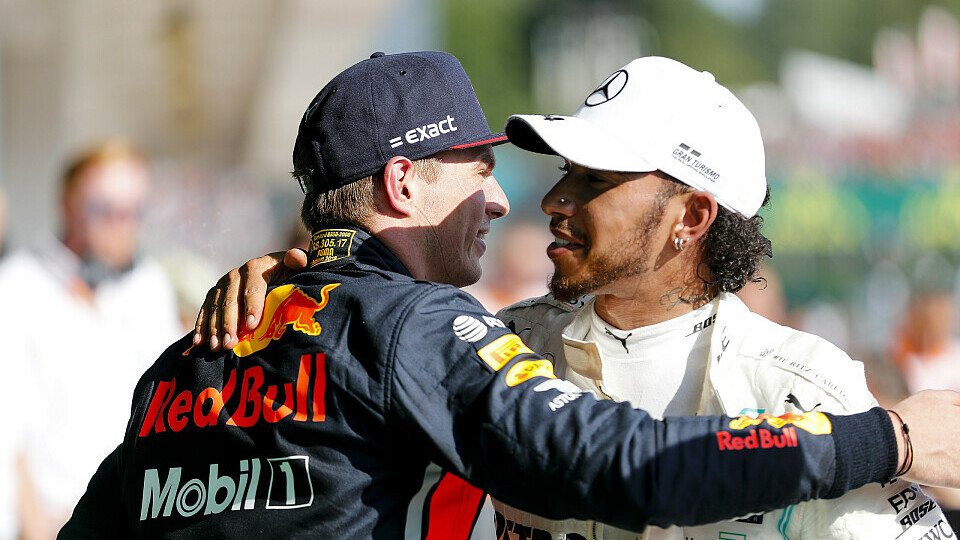 Max Verstappen konnte die Pleite gegen Lewis Hamilton schnell verdauen, Foto: LAT Images
