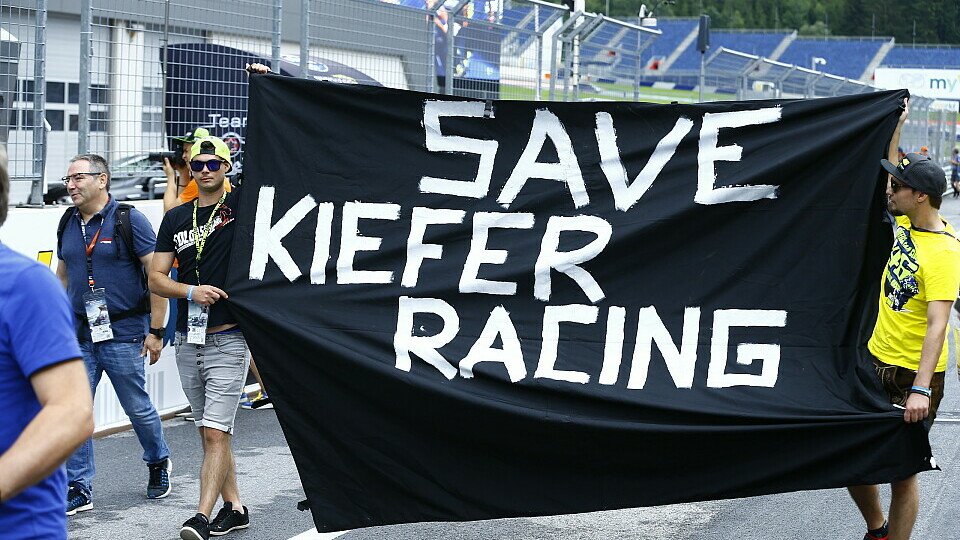 Die Protestaktionen zeigten nur bedingt Wirkung: Aus der Motorrad-WM ist Kiefer Racing raus, Foto: Gerhard Schiel