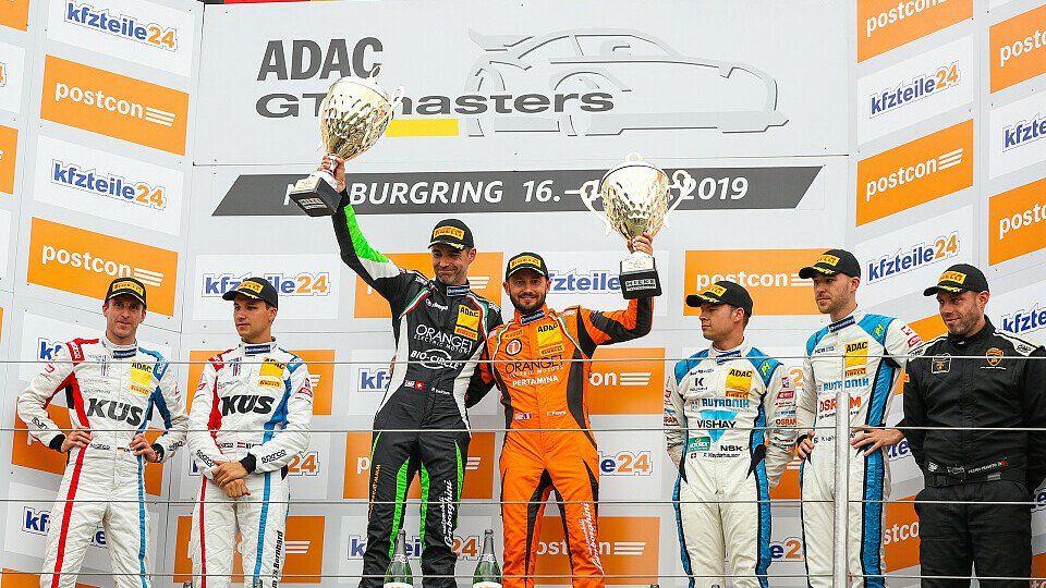 Rolf Ineichen & Franck Perera gewannen das Sonntagsrennen des ADAC GT Masters auf dem Nürburgring, Foto: Axel Weichert 