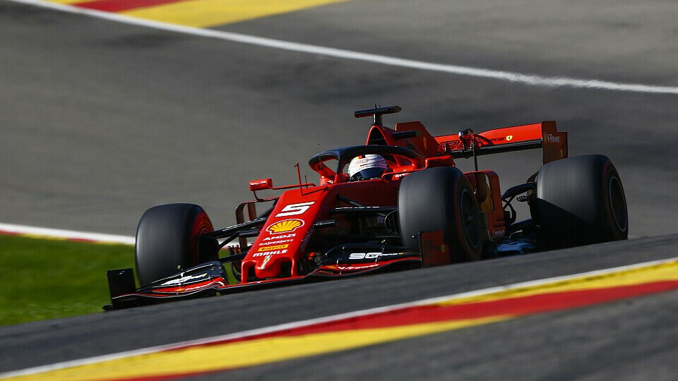 Sebastian Vettel sieht Ferrari trotz Dominanz nicht in der Favoritenrolle, Foto: LAT Images