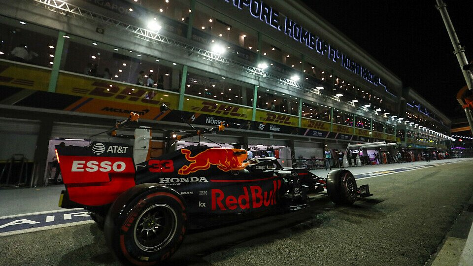 Max Verstappen sieht in Singapur die Chance auf seine zweite Pole Position in der Formel 1, Foto: LAT Images