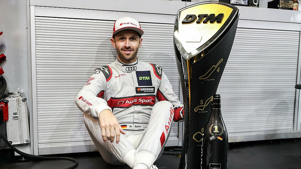 Jetzt kann er es ja erzählen: DTM-Champion Rene Rast und sein Start-Trick, Foto: Audi Communications Motorsport