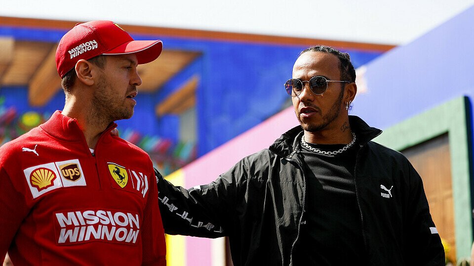 Lewis Hamilton möchte Sebastian Vettel auch 2021 als Rivale in der Formel 1 sehen, Foto: LAT Images