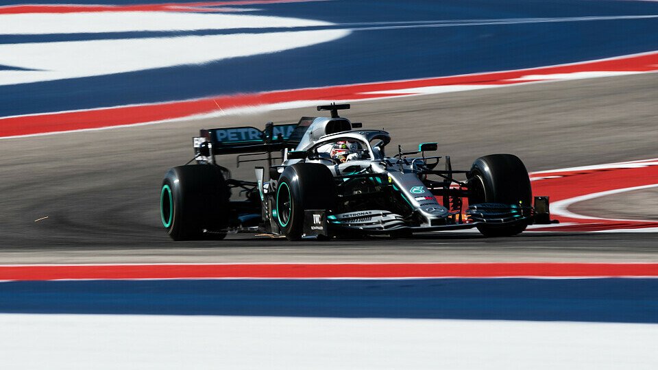 Weltmeister Lewis Hamilton fuhr im 2. Freien Training der Formel 1 in den USA die schnellste Rundenzeit, Foto: LAT Images