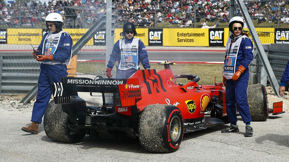 Charles Leclerc erhält nach seinem Defekt in den USA eine Strafe für das Formel-1-Rennen in Brasilien, Foto: LAT Images
