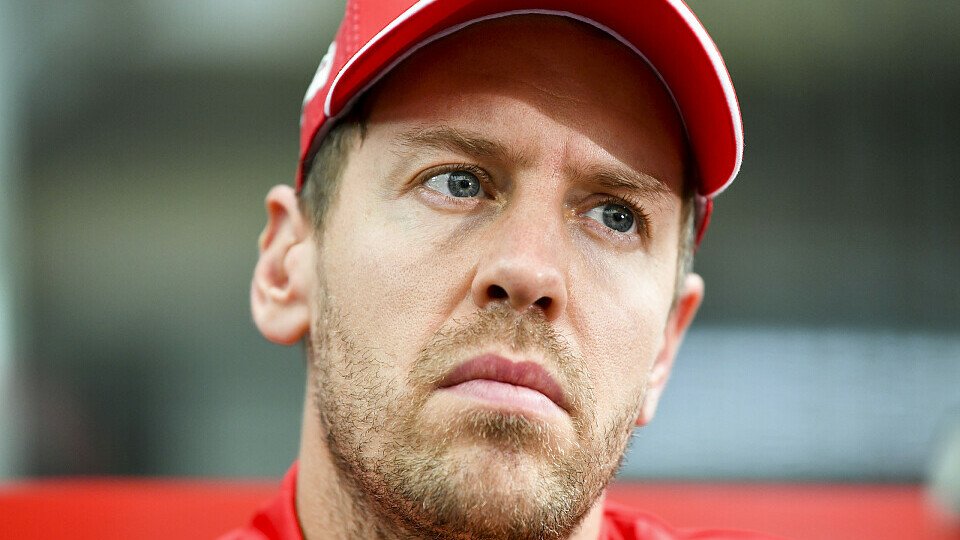 Sebastian Vettel übt sich in vorsichtiger Kritik an Max Verstappen, Foto: LAT Images