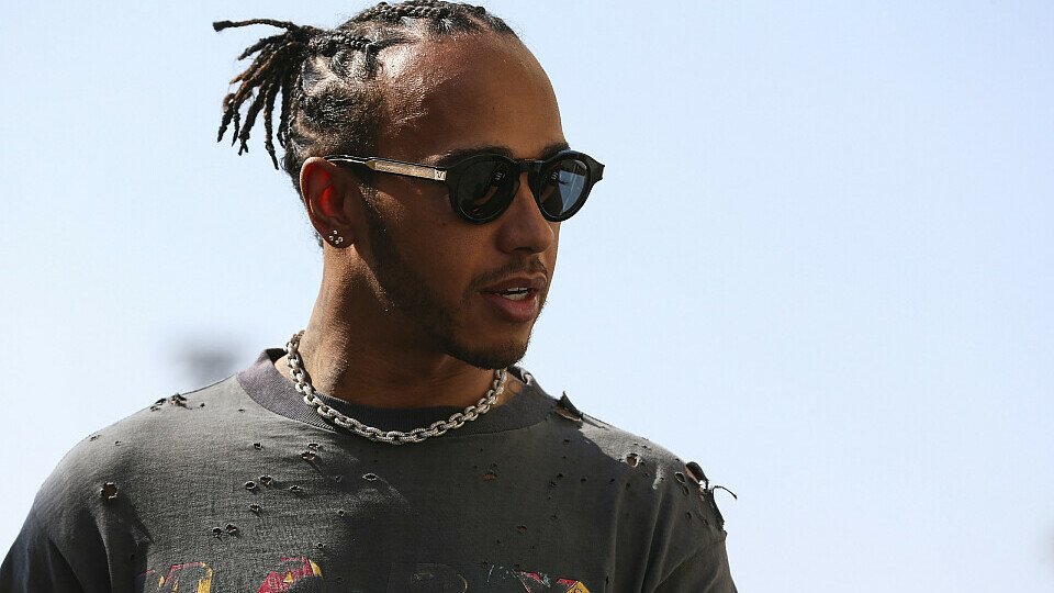 Lewis Hamilton hält nichts von jüngsten Medienberichten über seine Vertragsverhandlungen mit Mercedes, Foto: LAT Images
