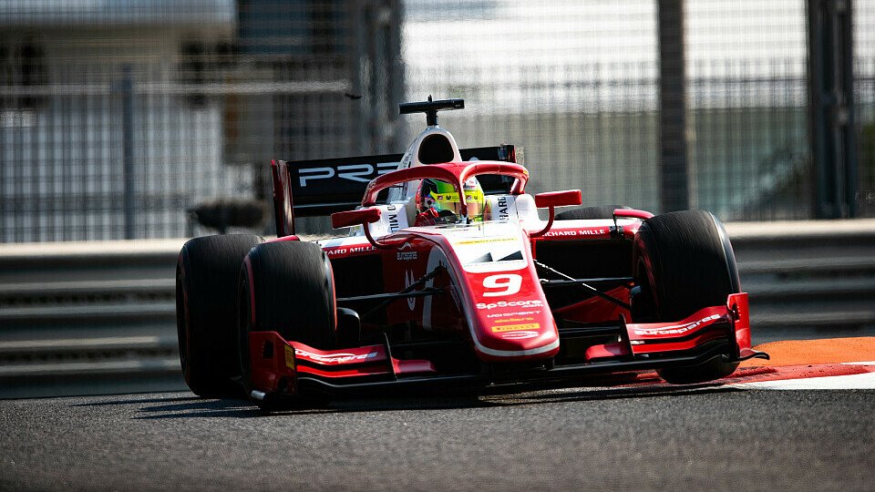 Mick Schumacher zeigte sich am zweiten Testtag in Abu Dhabi nur kurz, Foto: LAT Images