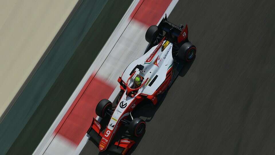 Mick Schumacher fuhr beim letzten Test der Formel-2-Saison 2019 in Abu Dhabi die schnellste Zeit, Foto: LAT Images
