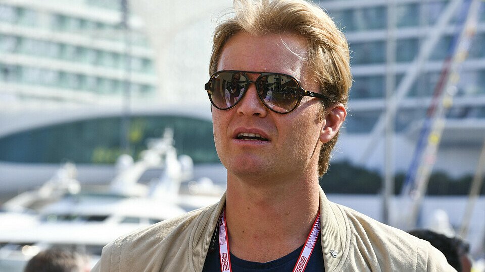 Nico Rosberg ließ nach der Vorstellung in Zandvoort kein gutes Haar an Ferrari, Foto: LAT Images