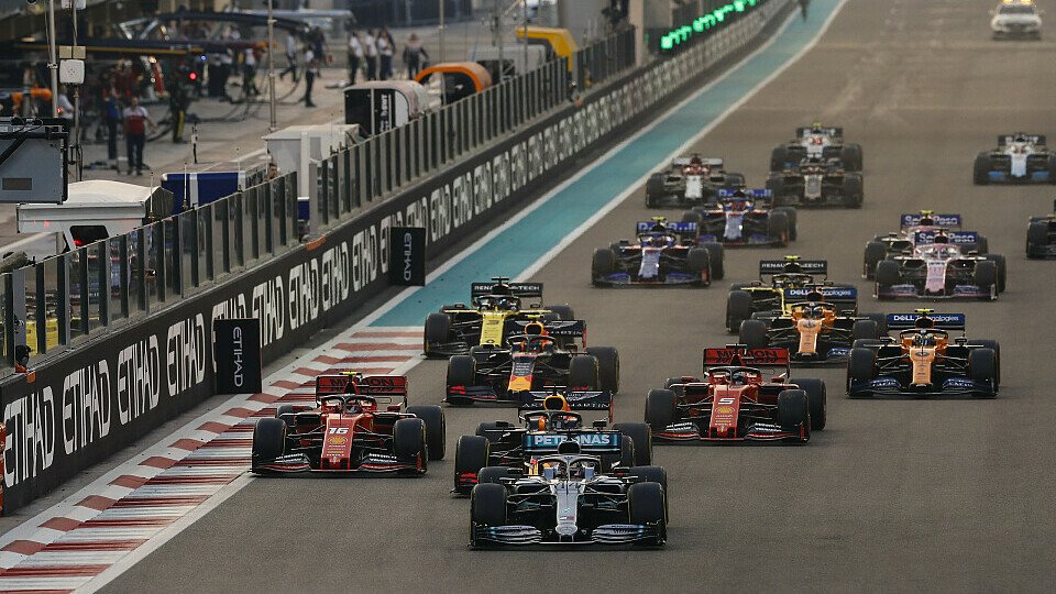 Lewis Hamilton gewinnt in Abu Dhabi, Foto: LAT Images