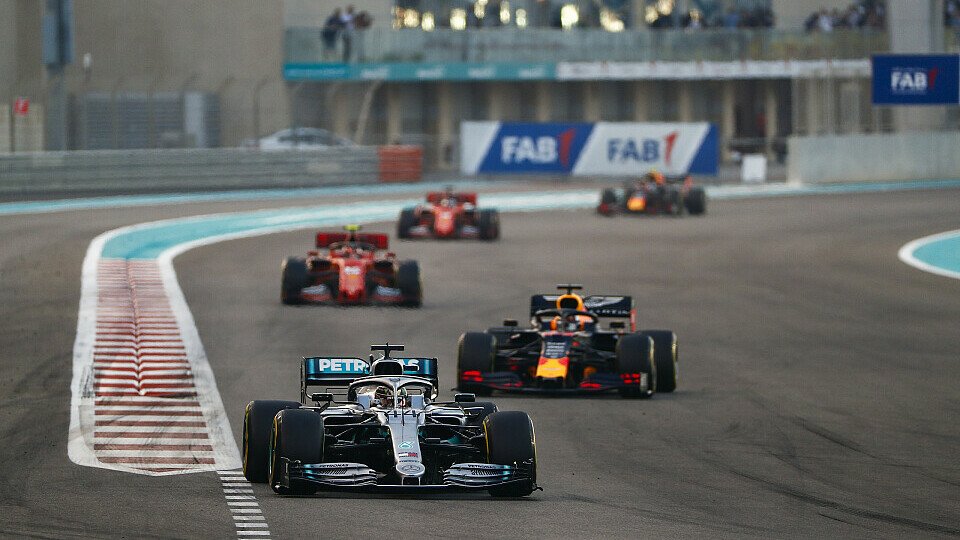 Weltmeister Lewis Hamilton hat das letzte Formel-1-Rennen 2019 in Abu Dhabi gewonnen, Foto: LAT Images