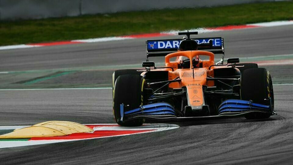 McLaren absolvierte in Barcelona den Shakedown des MCL35, Foto: McLaren/Twitter