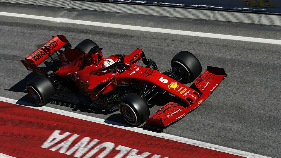 Die Formel 1 startete in den zweiten Test-Tag in Barcelona, Foto: LAT Images