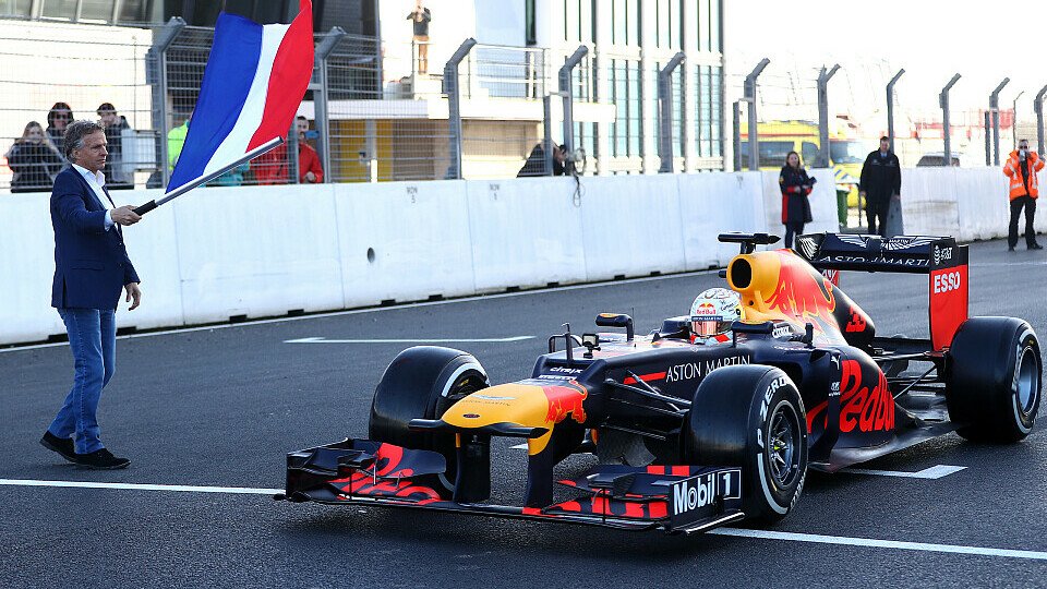 Max Verstappen eröffnet den neuen Zandvoort Circuit, Foto: Red Bull Content Pool