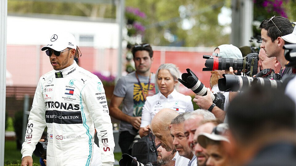 Lewis Hamilton war in Australien am Donnerstag scharfer Kritiker der Formel 1, Foto: LAT Images