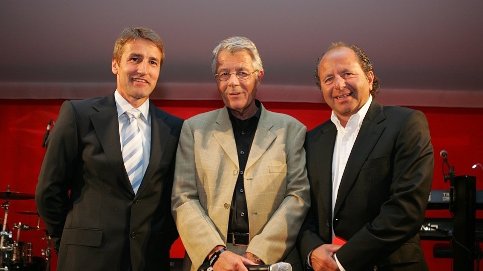 Rainer Braun mit den Rennfahrer-Ikonen Bernd Schneider und Klaus Ludwig, Foto: Ludwig Haupt