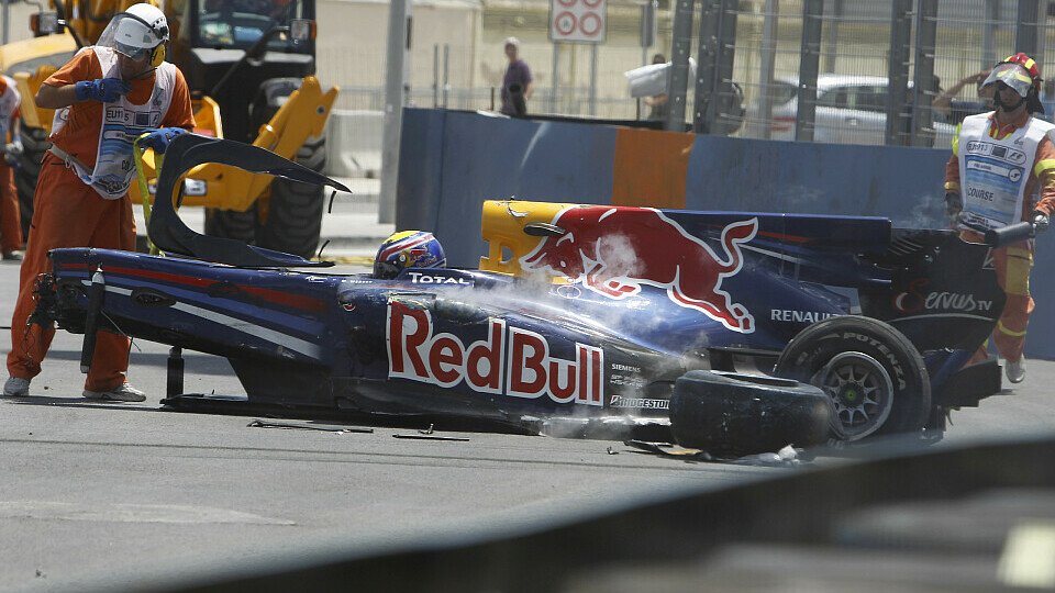 GP von Europa 2010: Mark Webber verunfallt schwer, Foto: LAT Images