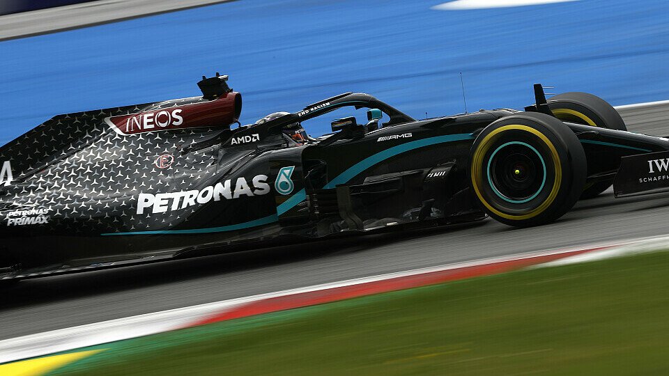 Mercedes blieb in beiden Trainings am Freitag unantastbar, Foto: LAT Images