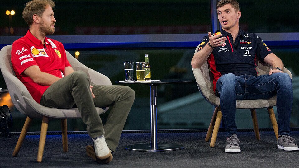 Max Verstappen wollte bei ServusTV nur höflich zu Sebastian Vettel sein, Foto: ServusTV / Daniel Götzhaber