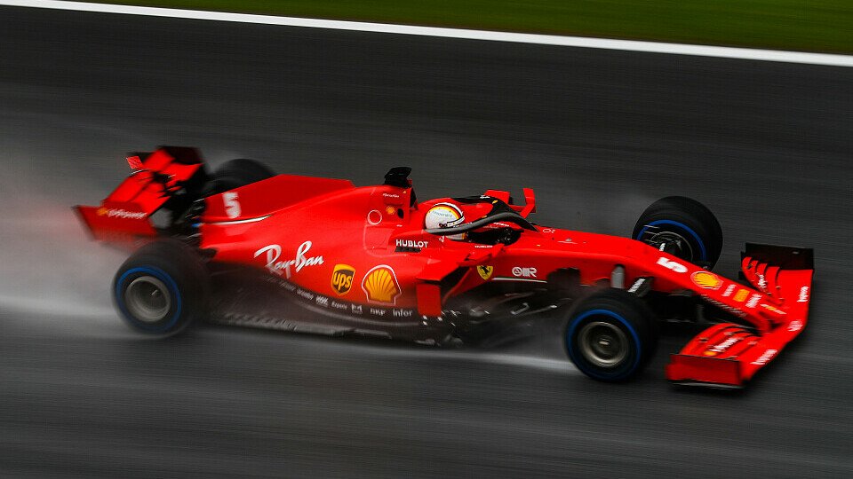 Sebastian Vettel führte im Regen von Spielberg ein schwaches Ferrari zumindest an, Foto: LAT Images