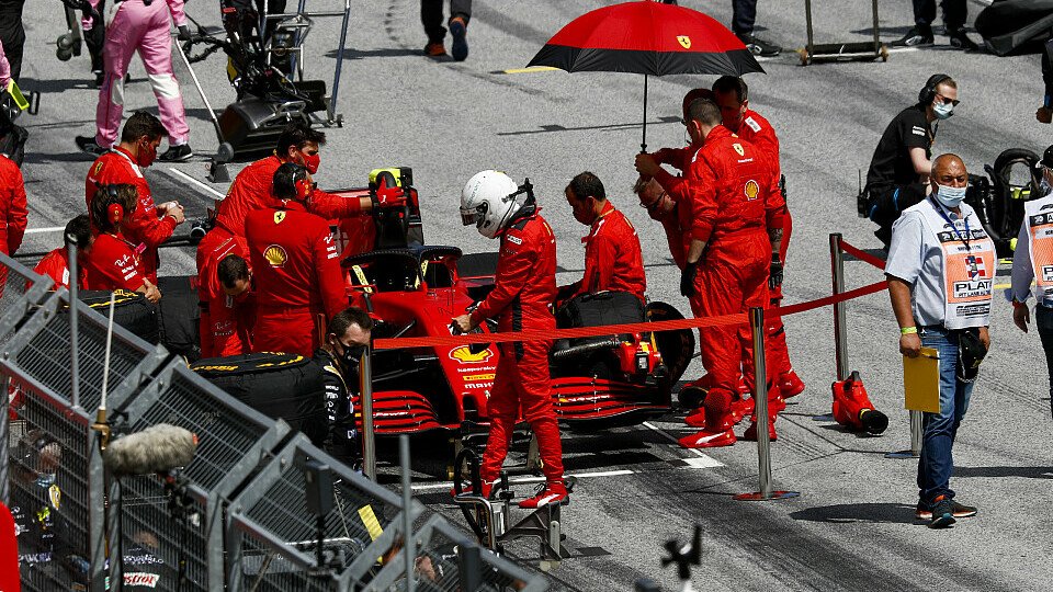 Sebastian Vettel und Ferrari kämpfen mit einem schlechten Saisonstart, Foto: LAT Images