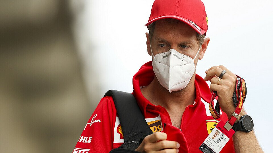 Sebastian Vettel muss auch in Ungarn Fragen über seine Formel-1-Zukunft beantworten, Foto: LAT Images