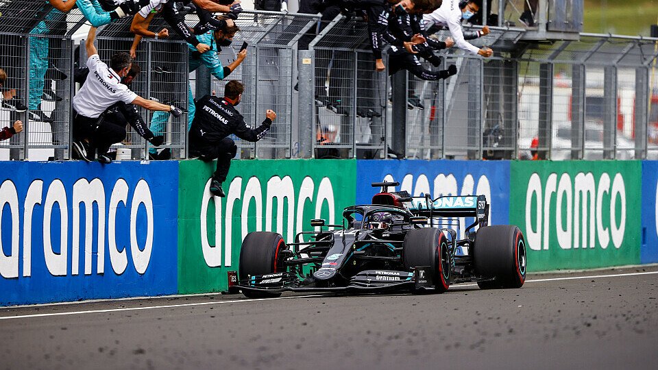 2020 triumphierte Lewis Hamilton letztmals auf dem Hungaroring, Foto: LAT Images