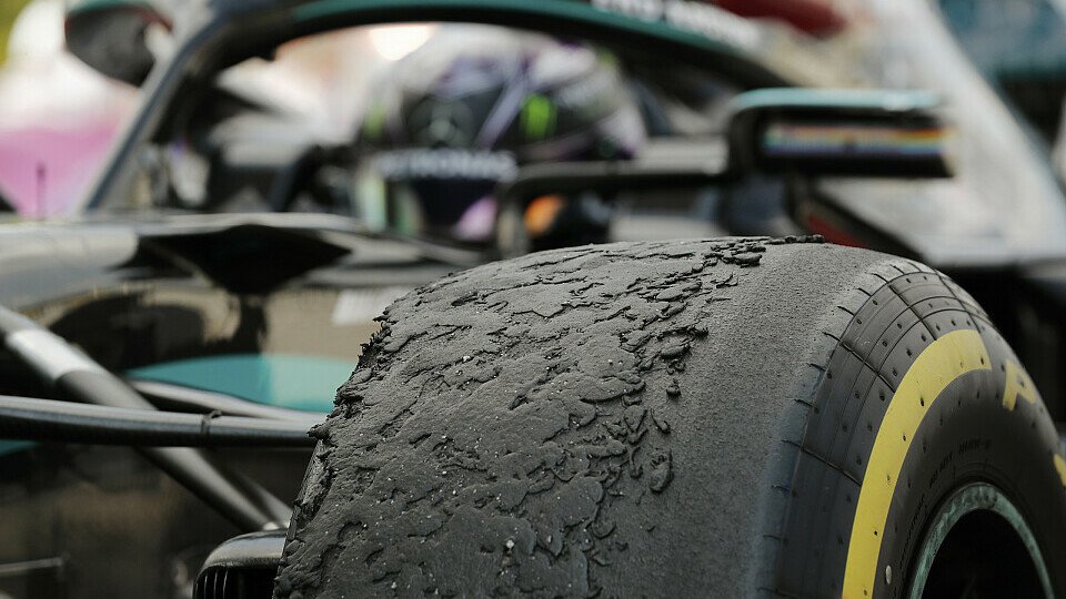 Lewis Hamilton hat das Reifenmanagement in der Formel 1 satt, Foto: LAT Images