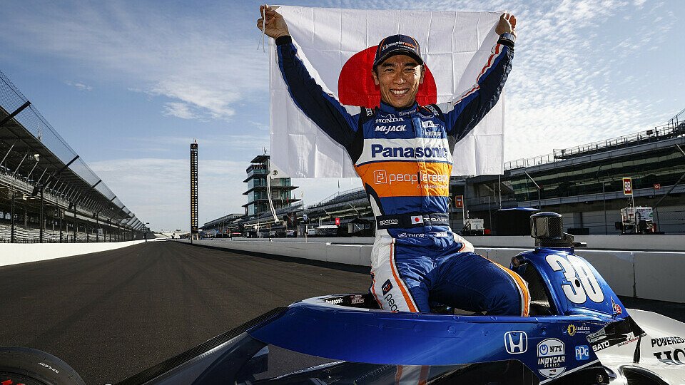 Takuma Sato darf über seinen zweiten Indy-500-Sieg jubeln, Foto: LAT Images