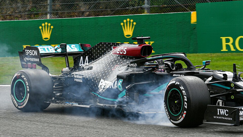 Lewis Hamilton sieht Mercedes nach dem Training nicht als stärkste Kraft, Foto: LAT Images