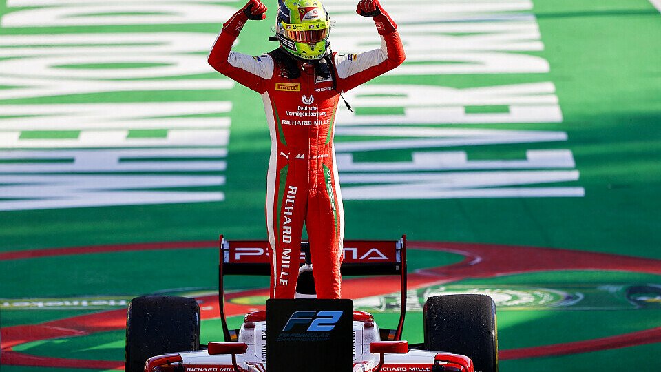 Mick Schumacher feierte in Monza den ersten Sieg in einem F2-Hauptrennen