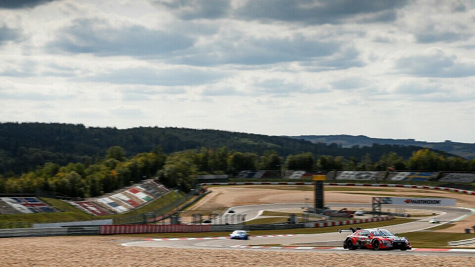Die DTM fährt an diesem Wochenende auf dem GP-Kurs des Nürburgrings, Foto: Audi Communications Motorsport