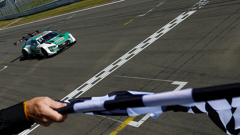 Es Müllert weiter auf dem Nürburgring: Pole Position am Sonntag!, Foto: Audi