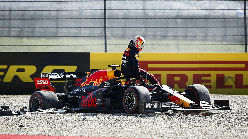 In Mugello schied Max Verstappen nach einer Kollision aus, Foto: LAT Images