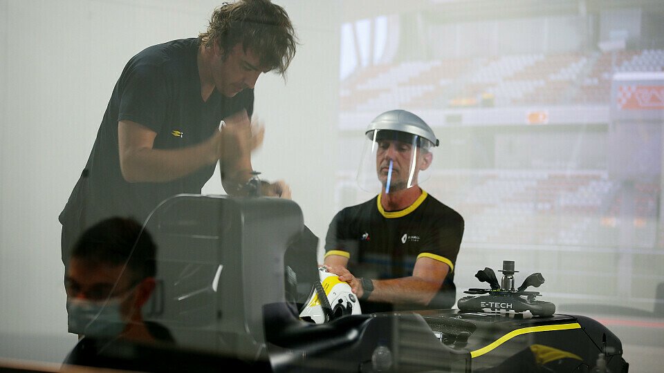 Renaults Simulator ist für Rückkehrer Alonso neu - und doch nicht der neueste, Foto: Renault F1 Team