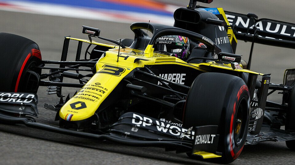 Daniel Ricciardo fährt mit Renault aktuell von einem Top-Ergebnis zum nächsten, Foto: LAT Images