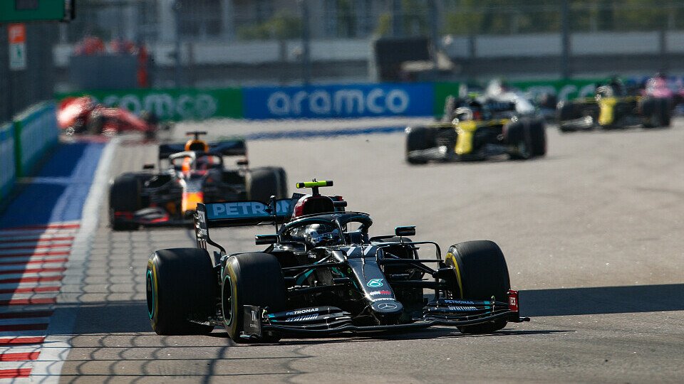 Valtteri Bottas hat beim Formel-1-Rennen in Russland seinen zweiten Sieg in der Saison 2020 gefeiert, Foto: LAT Images