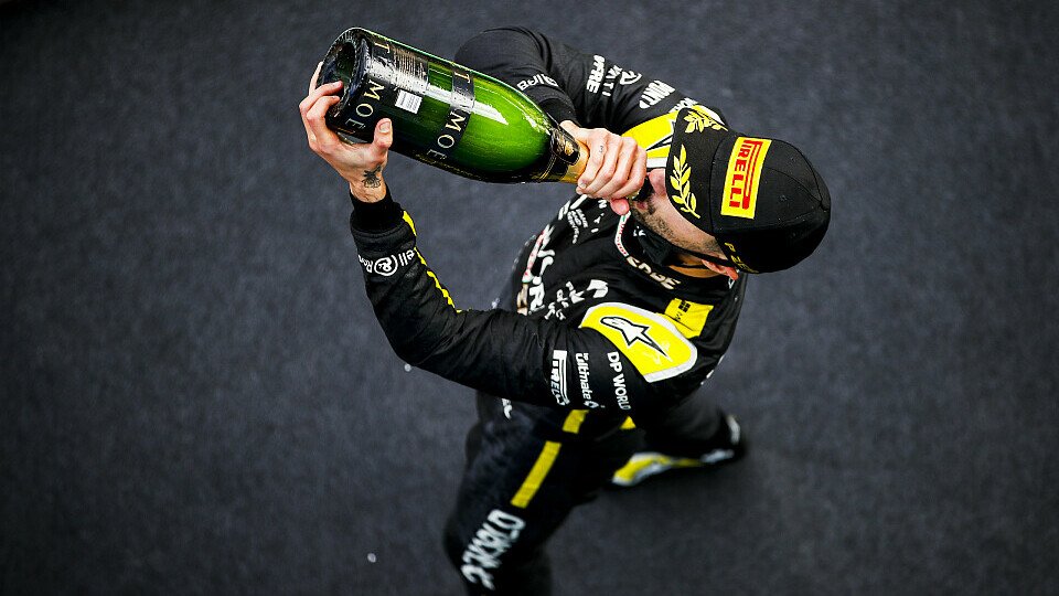 Daniel Ricciardo erlöste Renault am Nürburgring mit dem ersten Podium seit der Werks-Rückkehr, Foto: LAT Images