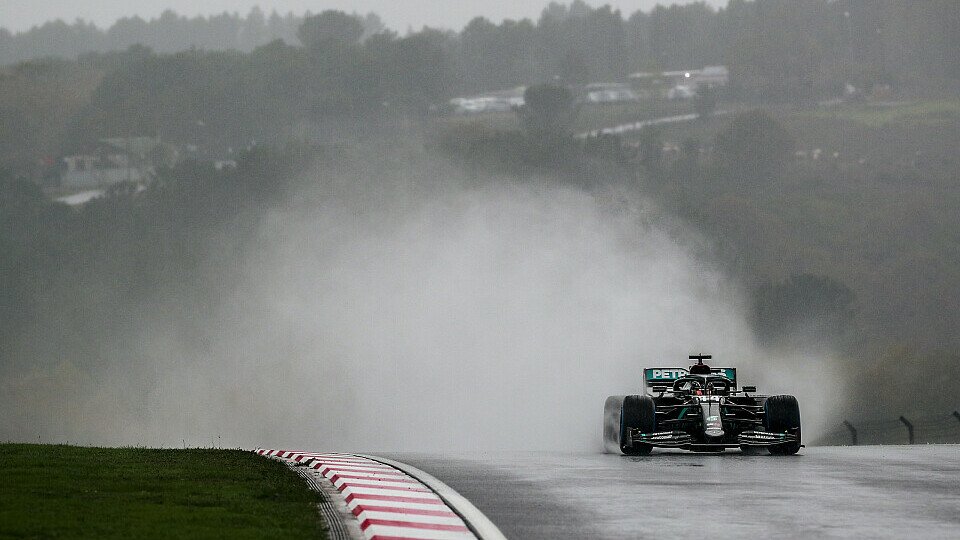 Keine Chance im Qualifying: Mercedes startet in Istanbul nur auf P6 und 9, Foto: LAT Images