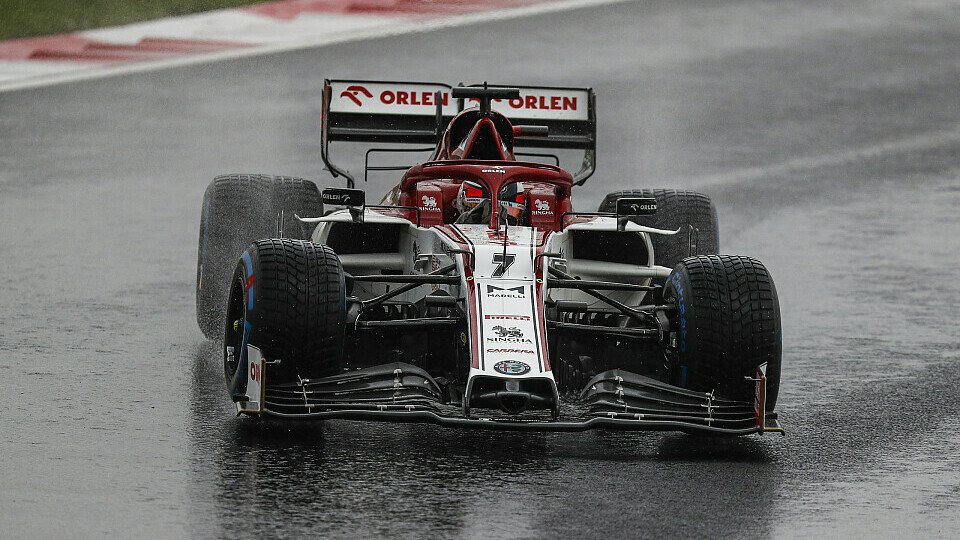 Der 500. Grand Prix von Sauber lief für Räikkönen und Giovinazzi in der Türkei nicht nach Plan, Foto: LAT Images