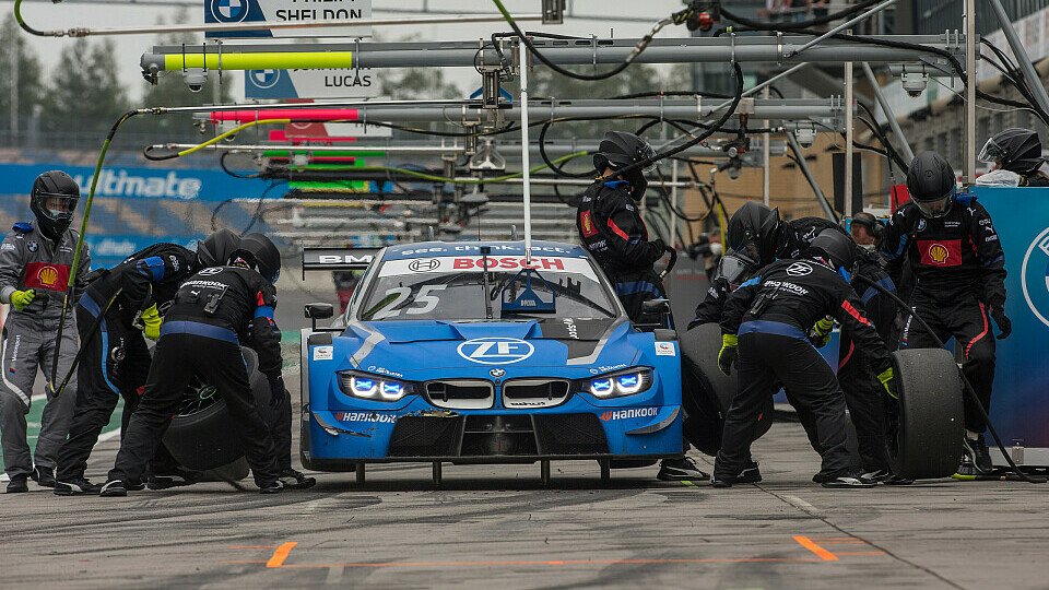 Das BMW Team RBM gewinnt 2020 den Best Pit Stop Award von Hankook, Foto: BMW Motorsport