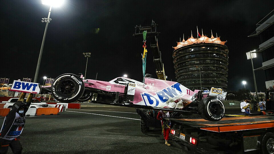 Sergio Perez und Racing Point verloren durch den Ausfall in Bahrain ein wichtiges Top-Resultat, Foto: LAT Images