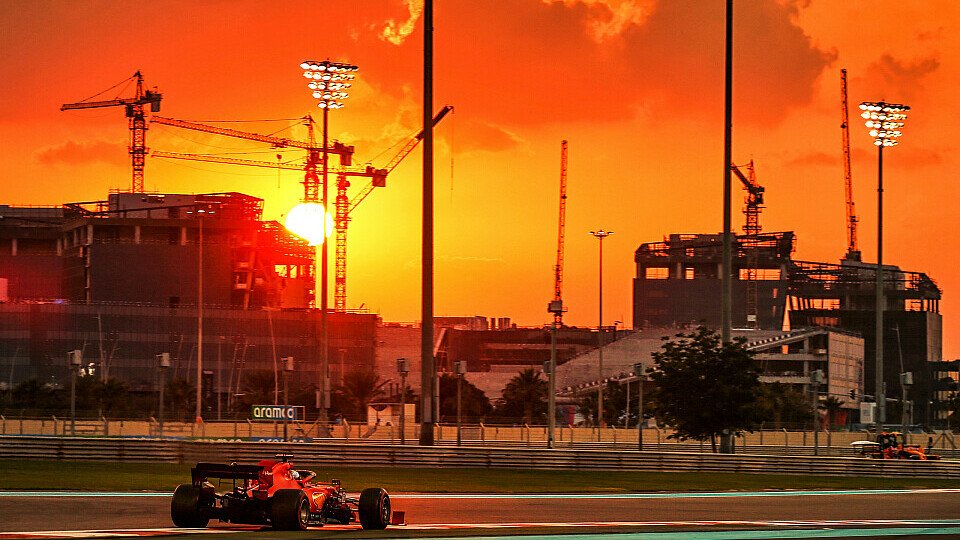 Einmal mehr geht die Sonne nicht nur in Abu Dhabi, sondern auch für die Formel-1-Saison 2020 unter, Foto: LAT Images
