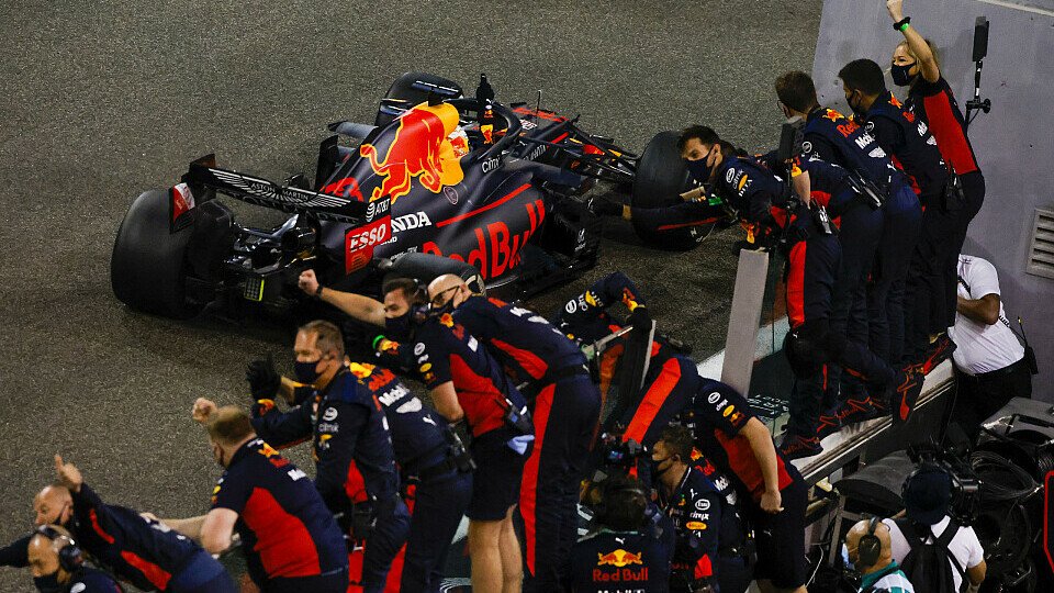Max Verstappen ließ Mercedes beim letzten Formel-1-Rennen 2020 in Abu Dhabi keine Chance, Foto: LAT Images