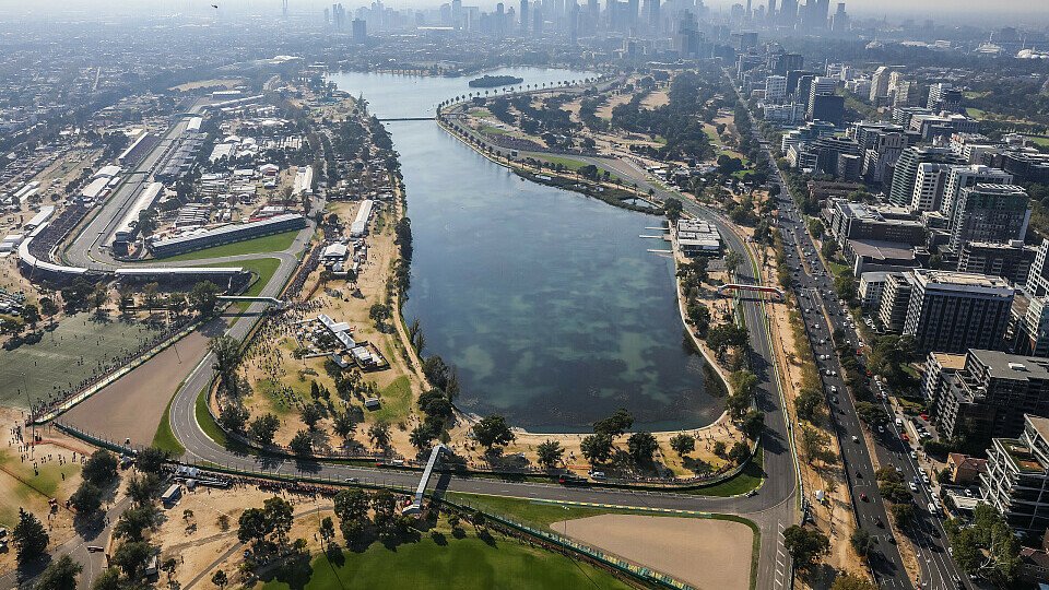 Die Formel 1 kehrt 2022 endlich zurück in einen groß umbebauten Albert Park, Foto: LAT Images