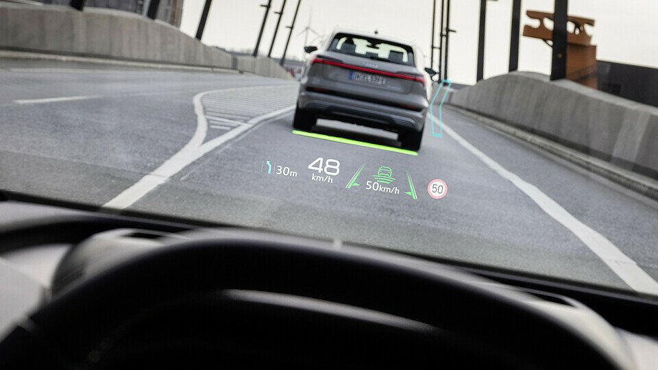 Assistenzsysteme erleichtern dem Fahrer das Einschätzen von Alltagssituationen, Foto: Audi