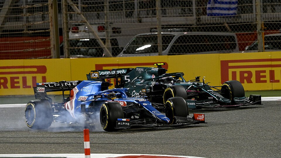 Bereits im ersten Rennen der Saison 2021 kam es zwischen Fernando Alonso und Sebastian Vettel zu einem engen Duell